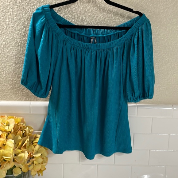 Anthropologie NEW without tags . On or off the shoulder Top . Teal green - Picture 1 of 6